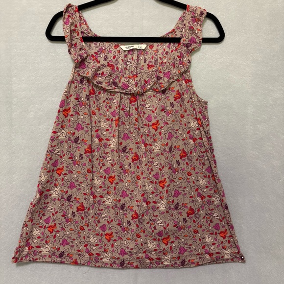 Old Navy Tops - Old Navy Women’s Sleeveless Blouse - Tan/Red/Pink Floral Design